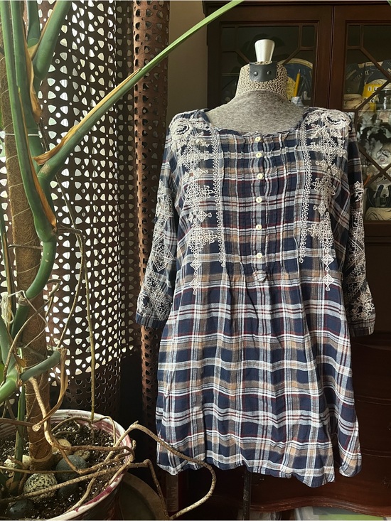Johnny Was Dresses & Skirts - Johnny Was Navy, Cream & Burgundy Plaid Blouse